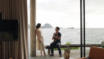 Perayaan Hangat Ultah ke-31 Nikita Willy di Labuan Bajo Bareng Keluarga