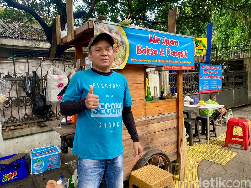 Nikmatnya Mie Ayam Pak Loso di Menteng, Harga Hanya Rp 15 Ribu