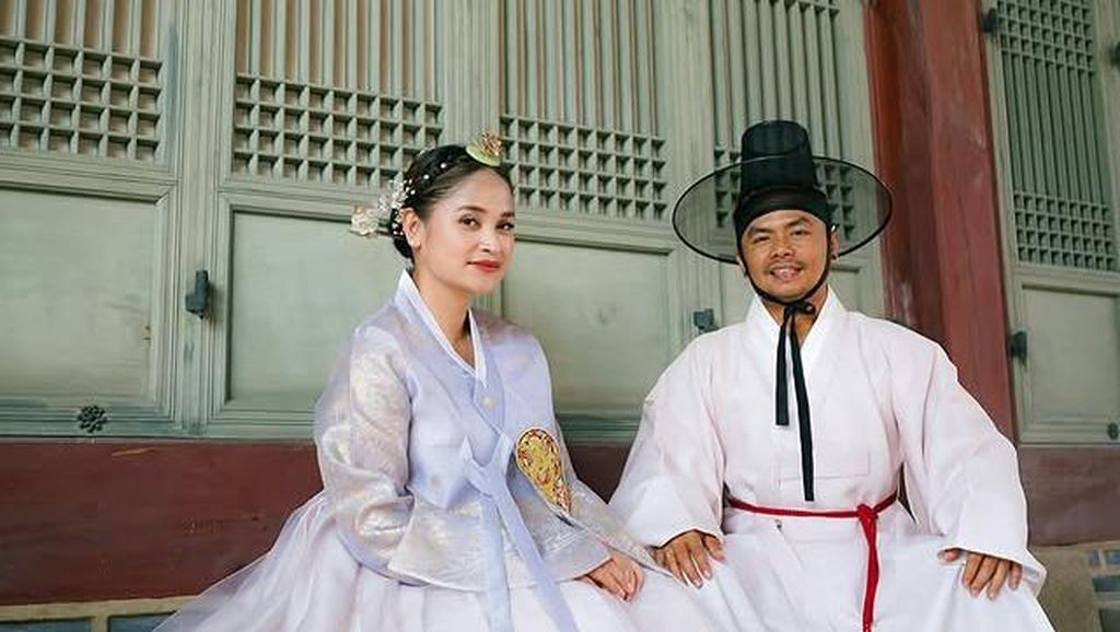 Wendi Cagur Meratukan Istri: Pergi Tanpa Ayu, Gue Sedih dan Seperti FTV