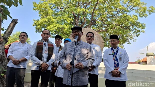 Pramono luncurkan dua kapal untuk transportasi di Kepulauan Seribu. (Brigitta/detikcom)