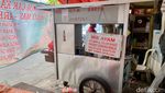 Sedapnya Mie Ayam Gerobak Cak Kandar di Pulo Mas Sejak 1986