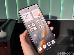 Menggenggam Tecno Pova 7 Series yang Gayanya Makin Futuristik