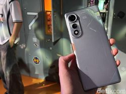 Menggenggam Tecno Pova 7 Series yang Gayanya Makin Futuristik
