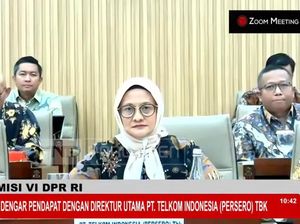 Dirut Baru Dian Siswarini Ungkap Strategi Telkom Terbaru di DPR