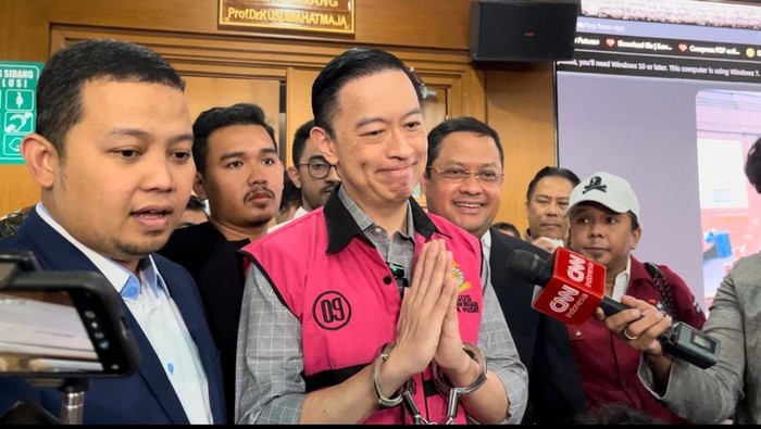 Tom Lembong usai sidang (Mulia/detikcom)
