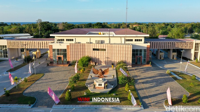 Pos Lintas Batas Negara . Di perbatasan Pulau Timor, NTT, sebuah wilayah kecil bernama Wini menjadi rumah bagi tradisi yang hidup dan terus bertahan di tengah arus modernitas.