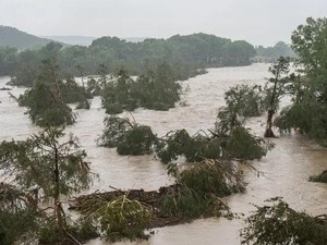 161 Orang Hilang Usai Banjir Dahsyat Landa Texas, Pencarian Korban Terkendala