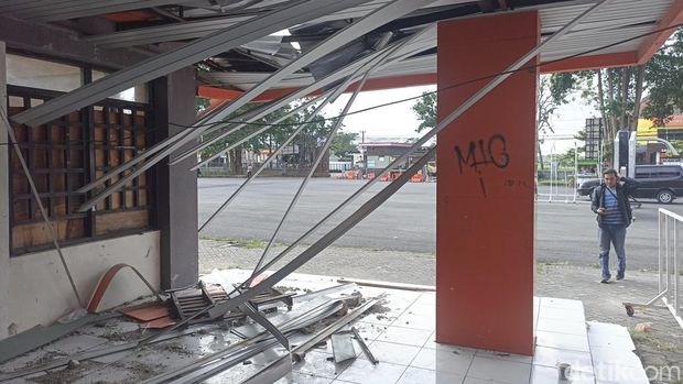 Kerusakan GOR Lembu Peteng Tulungagung akibat Minim Perawatan
