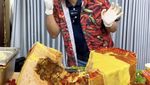 Keseruan Jirayut saat Ditantang Masak Makanan Thailand