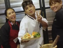 Keseruan Jirayut saat Ditantang Masak Makanan Thailand