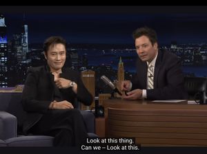 Lee Byung Hun Bikin Salfok Pakai Jam Tangan Rp 16,1 M, Berhias Panda Gemas