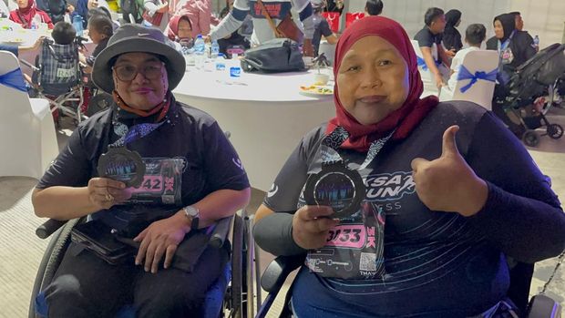 Penyandang disabilitas ikut Adhyaksa Night Run di TMII