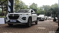 Suzuki Fronx disebut-sebut sudah terjual 1.500 unitan sejak meluncur dua bulan lalu. Sementara ada 30 ribuan konsumen yang menyampaikan minatnya untuk beli. Foto: Septian Farhan Nurhuda/detik.com