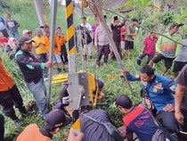 Evakuasi Dramatis Mbah Supiyah Tercebur Sumur 7 Meter di Getasan Semarang