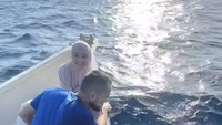 Ini adalah perjalan pertama dirinya ke Sabang, Aceh bersama anak-anak. Mereka menyeberang ke Sabang menggunakan kapal cepat dari Banda Aceh. Foto: dok. Instagram Shireen Sungkar