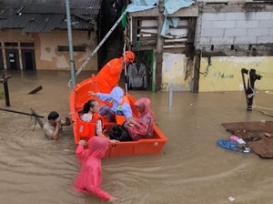 Update Banjir di Jakarta: 53 RT Terendam, Ratusan Warga Ngungsi