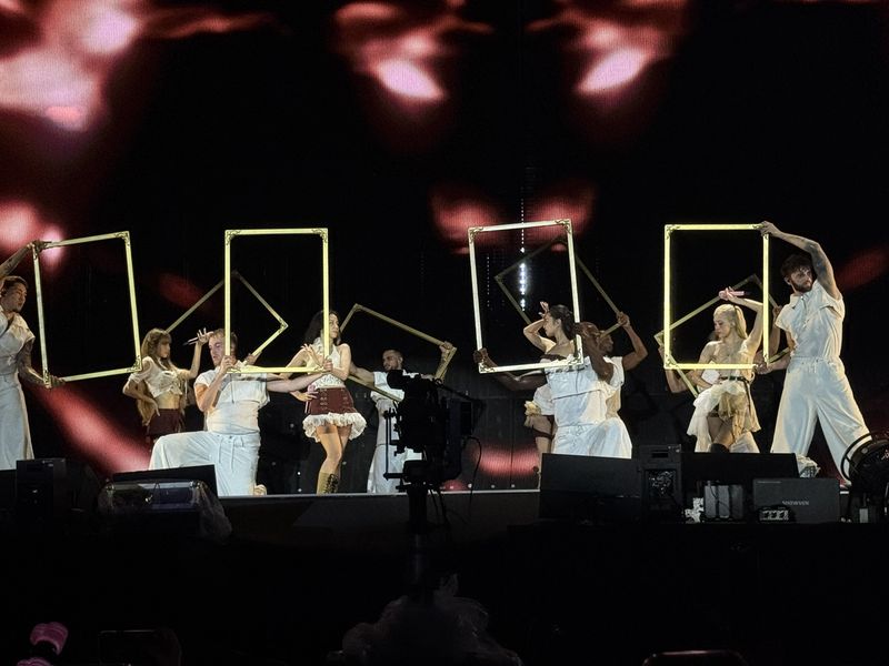 Penampilan BLACKPINK saat membuka tur konser dunia DEADLINE di Seoul pada Sabtu (5/7/2025).