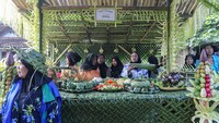 Festival tahunan ini tak hanya meriahkan Asyura, tapi juga menjadi upaya mempererat silaturahmi dan melestarikan warisan budaya warga Banjar. ANTARA FOTO/Angga Budhiyanto