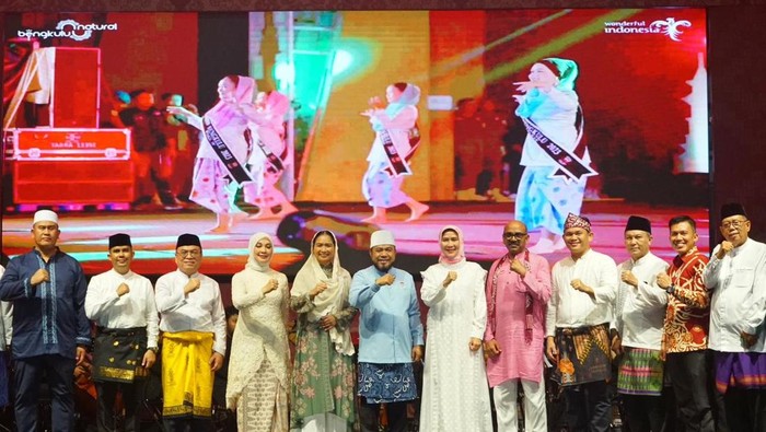 Festival Tabut di Bengkulu.
