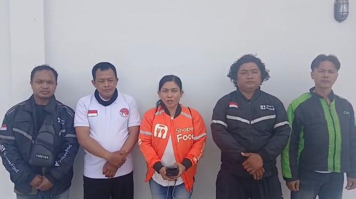 Forum Ojol Yogyakarta Bergerak meminta maaf terkait kericuhan di Bantulan, Godean, Sleman, pada Sabtu (5/7/2025) dini hari.