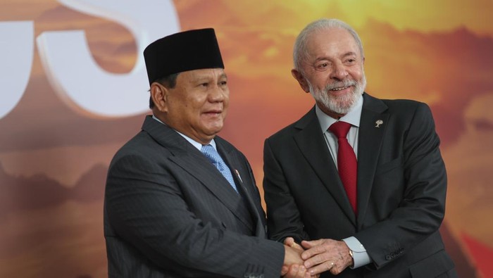 Indonesia secara perdana menghadiri KTT BRICS yang digelar di Brasil. Presiden Prabowo mendapat sambutan langsung Presiden Brasil Luiz Inácio Lula da Silva. (Dok Tim Media Presiden).