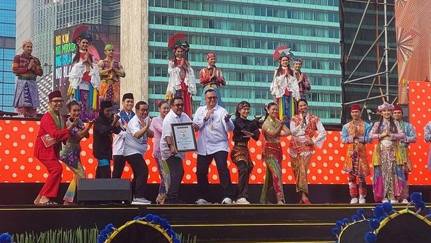 Jakarta dalam Warna