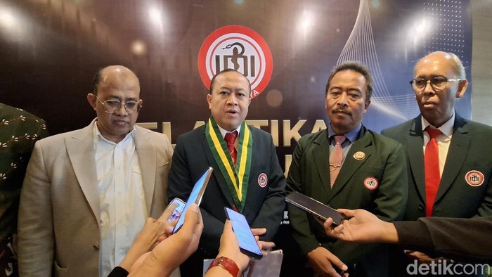 Ketua IDI Surabaya baru periode 2025-2027, dr Muhammad Shoifi SpOT(K)