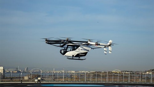 Mobil terbang hasil kolaborasi Suzuki dan SkyDrive SD-05