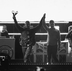 Fans Masih Gak Percaya Oasis Reuni!