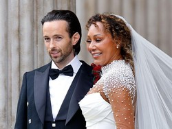 Foto: Mel B Spice Girls Menikah Lagi, Suami Ke-3 Seorang Penata Rambut