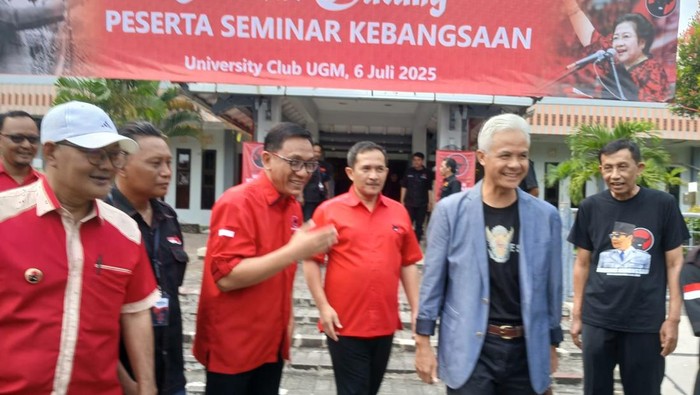 Seminar kebangsaan bertajuk ‘Praktek Ideologi Pancasila dan Konstitusi dalam Pembangunan’ yang digelar DPC PDIP Kota Jogja di University Center UGM, Minggu (6/7/2025)