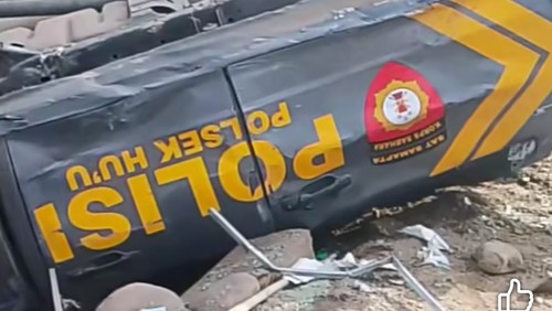 Tangkapan layar kecelakaan mobil polisi di Huu, Dompu, NTB. (Foto: Istimewa via Faruk)