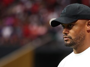 Vincent Kompany Kolaps saat Latihan Bayern, Bagaimana Kondisinya Sekarang?