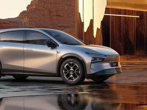 Mobil Listrik Xpeng G7 Terjual 10 Ribu Unit dalam 9 Menit, Apa Hebatnya?