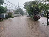 Video Banjir  Hantam Sejumlah Titik di Tangerang