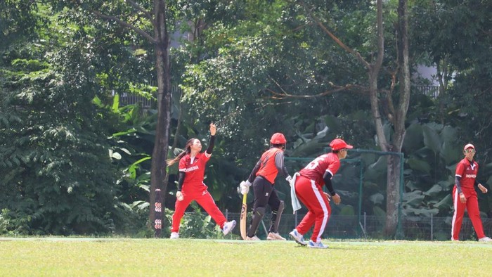 Timnas Cricket Putri Indonesia berhasil menumbangkan Singapura. Laga ini bagian dari persiapan untuk ke SEA Games 2025.