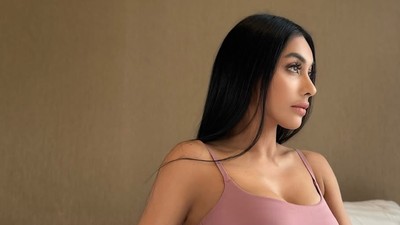 7 Foto Denada Usai 1 Bulan Oplas, Makin Cantik & Awet Muda