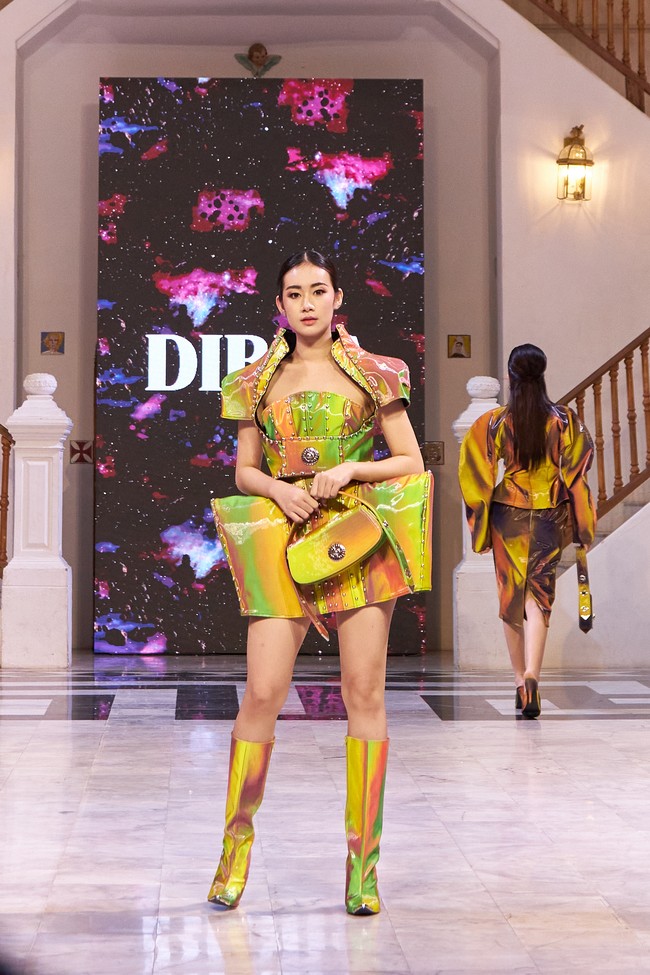 “Dengan Odyssey, kami ingin menghubungkan budaya dan mendorong batas-batas kreativitas, sembari membawa penonton dalam perjalanan tak terduga layaknya penjelajahan luar angkasa,” ujar Faisal. (Foto: Dok. Dibba)