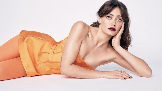 Ella Purnell
