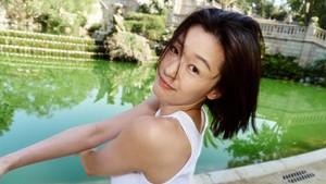 Jun Ji Hyun mendirikan manajemen sendiri bernama PEACHY Company. Alasannya bikin agensi sendiri deep banget lo! (Foto: dok. PEACHY Company)