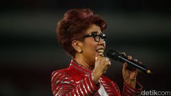 Momen Rita Butar Butar Salah Lirik Indonesia Raya di Pembukaan Piala Presiden