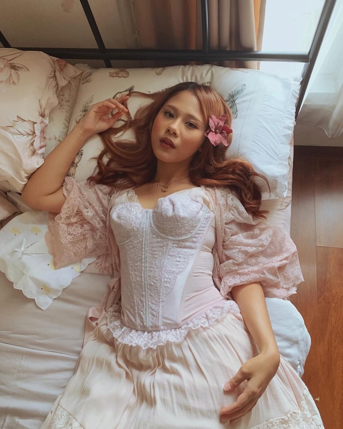 nadin amizah