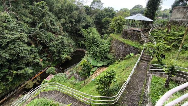 Objek wisata Sidomba di Kuningan.