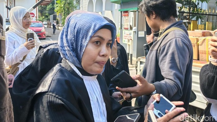 Penasihat hukum Mira Hayati, Ida Hamidah.