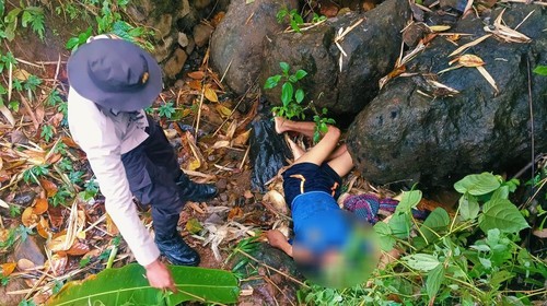 Perempuan berinisial FN tewas seusai melompat di jurang Wae Keling, Kampung Suka Kiong, Desa Suka Kiong, Kecamatan Kuwus, Manggarai Barat, NTT. (Foto: Dok. Polsek Kuwus)