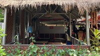 Warung makan yang merupakan bisnis persepupuan ini selalu jadi langganan rombongan keluarga hingga Pegawai Negeri Sipil (PNS).  Foto: detikcom/Riska Fitria