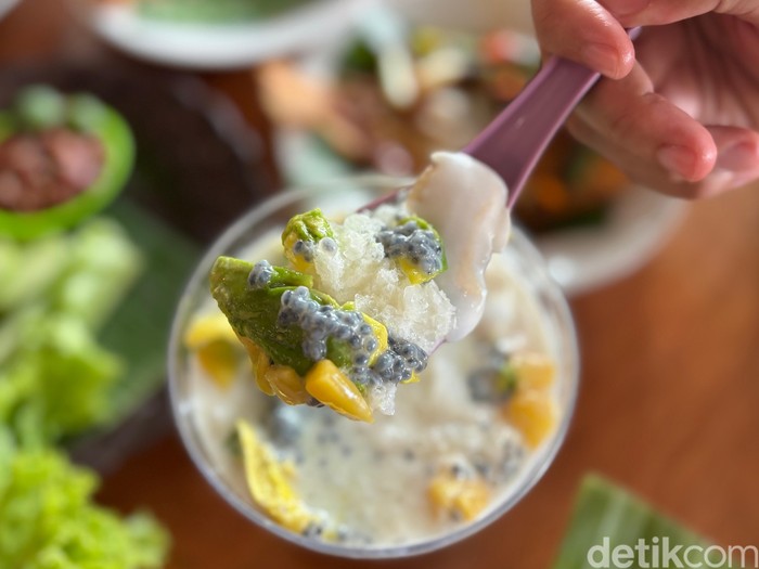 RM Imah Mih Asri RM Imah Mih Asri, menawarkan banyak masakan Sunda yang sedap.