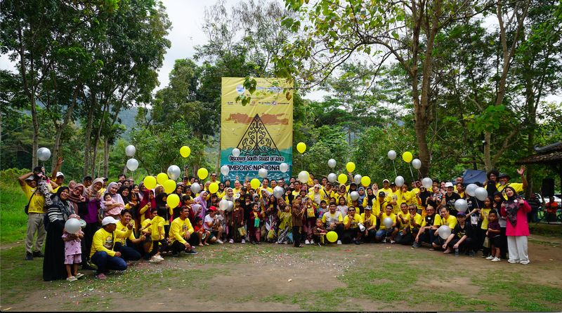 Santa Fe Owners Community Indonesia (SOCI) kembali menggelar touring kali ini bertema Discover South Coast of Java'.