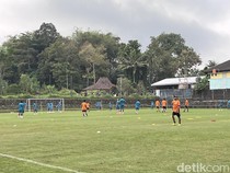 Pemain Tertarik Gabung PSS Meski Turun Kasta, Huistra Ungkap Alasannya