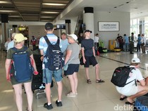 Erupsi Lewotobi, Air Asia Batalkan Dua Penerbangan ke Komodo